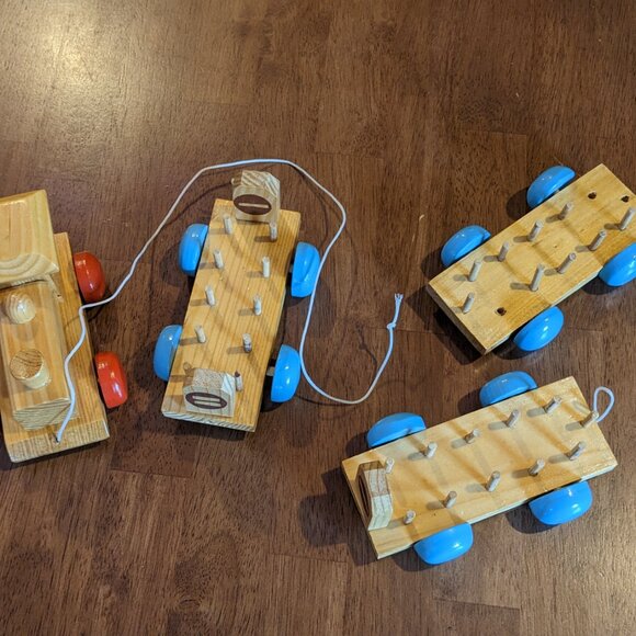 Vintage Wood Toy Soldier Counting Pull Train - Picture 12 of 12